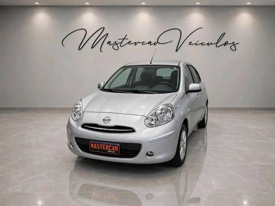 NISSAN MARCH 1.0 16V FLEX 4P MANUAL NISSAN MARCH 1.0 16V FLEX 4P MANUAL